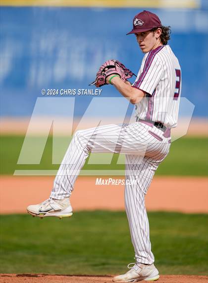 Thumbnail 3 in Desert Heights Prep vs. Payson photogallery.