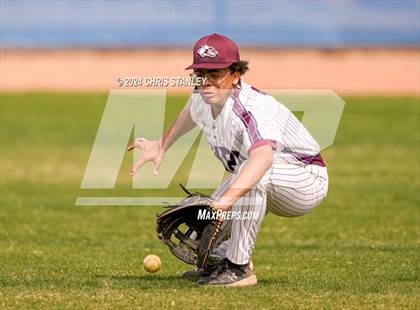 Thumbnail 1 in Desert Heights Prep vs. Payson photogallery.