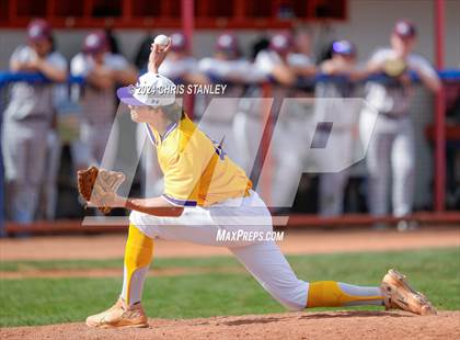 Thumbnail 3 in Desert Heights Prep vs. Payson photogallery.