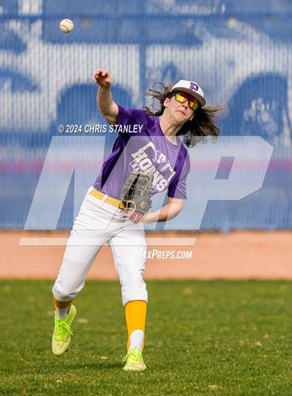 Thumbnail 1 in Desert Heights Prep vs. Payson photogallery.
