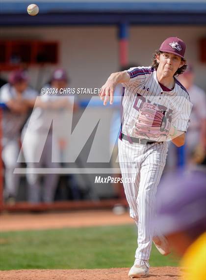 Thumbnail 3 in Desert Heights Prep vs. Payson photogallery.