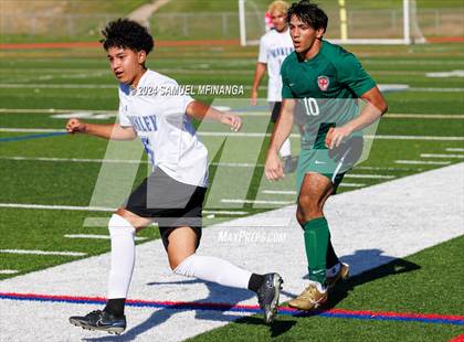 Thumbnail 2 in Hinkley @ Smoky Hill photogallery.
