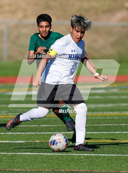 Thumbnail 1 in Hinkley @ Smoky Hill photogallery.