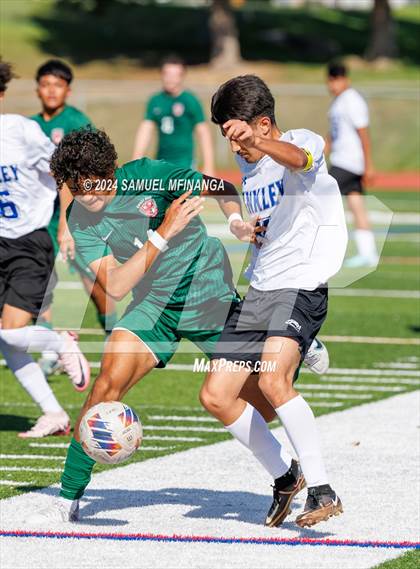 Thumbnail 2 in Hinkley @ Smoky Hill photogallery.