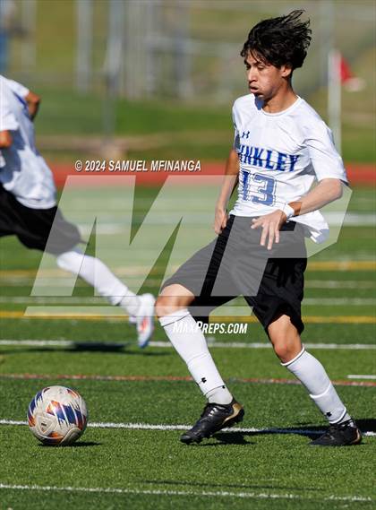 Thumbnail 1 in Hinkley @ Smoky Hill photogallery.