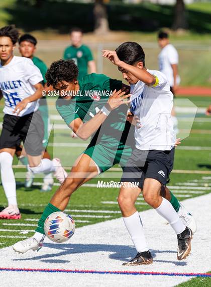Thumbnail 1 in Hinkley @ Smoky Hill photogallery.