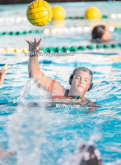Thumbnail 2 in Agoura @ Thousand Oaks photogallery.