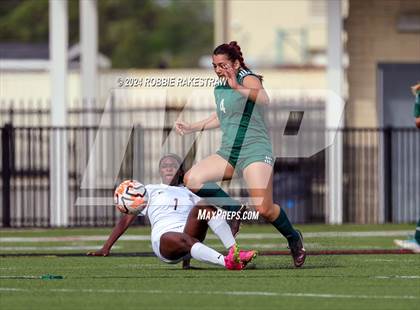 Thumbnail 1 in Red Oak @ Longview (UIL 5A Area Playoff) photogallery.