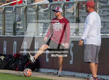 Thumbnail 2 in Red Oak @ Longview (UIL 5A Area Playoff) photogallery.