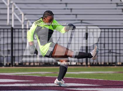 Thumbnail 3 in Red Oak @ Longview (UIL 5A Area Playoff) photogallery.