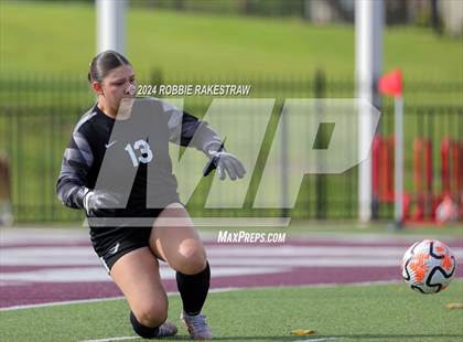 Thumbnail 2 in Red Oak @ Longview (UIL 5A Area Playoff) photogallery.