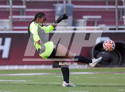 Thumbnail 1 in Red Oak @ Longview (UIL 5A Area Playoff) photogallery.