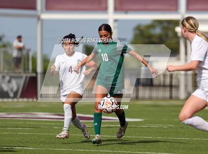 Thumbnail 3 in Red Oak @ Longview (UIL 5A Area Playoff) photogallery.