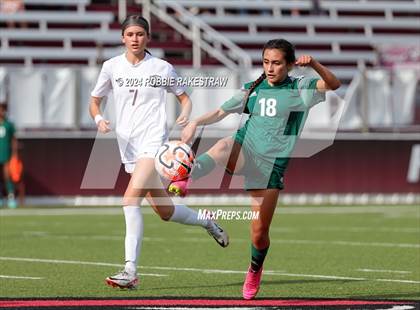 Thumbnail 1 in Red Oak @ Longview (UIL 5A Area Playoff) photogallery.