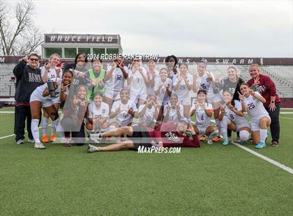 Thumbnail 1 in Red Oak @ Longview (UIL 5A Area Playoff) photogallery.
