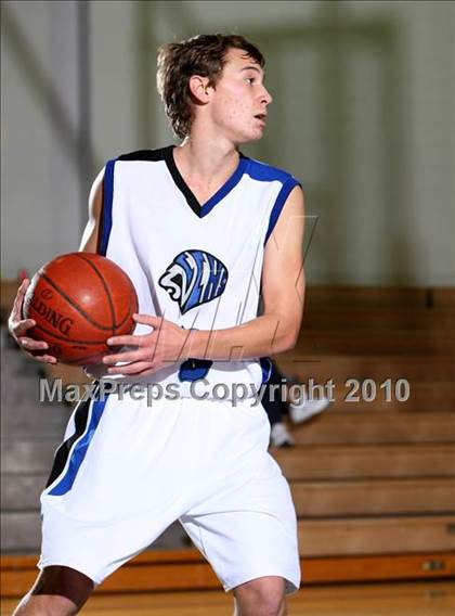 Thumbnail 3 in Cathedral City vs. Viewpoint (Desert Heat Invitational) photogallery.