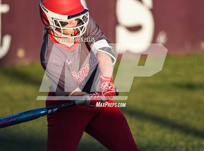 Thumbnail 3 in Troy vs. Groesbeck photogallery.