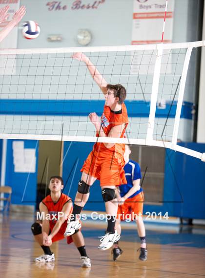 Thumbnail 1 in Oneida vs Ichabod Crane NYSPHSAA Class B Championship photogallery.