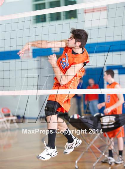 Thumbnail 3 in Oneida vs Ichabod Crane NYSPHSAA Class B Championship photogallery.