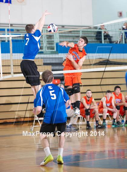 Thumbnail 1 in Oneida vs Ichabod Crane NYSPHSAA Class B Championship photogallery.