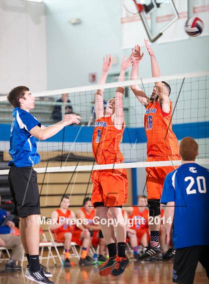 Thumbnail 3 in Oneida vs Ichabod Crane NYSPHSAA Class B Championship photogallery.