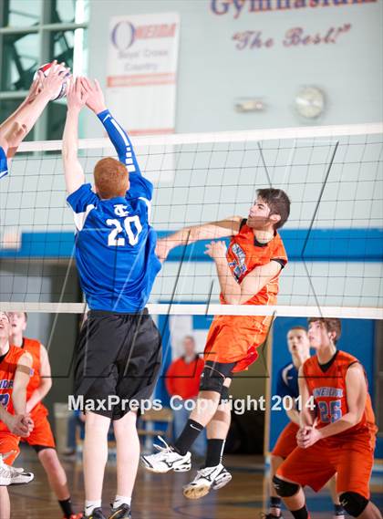 Thumbnail 2 in Oneida vs Ichabod Crane NYSPHSAA Class B Championship photogallery.