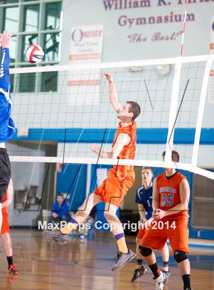 Thumbnail 1 in Oneida vs Ichabod Crane NYSPHSAA Class B Championship photogallery.
