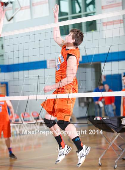 Thumbnail 1 in Oneida vs Ichabod Crane NYSPHSAA Class B Championship photogallery.
