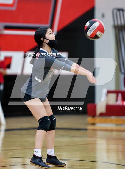 Thumbnail 3 in JV: Combs @ Dysart photogallery.