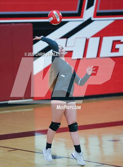 Thumbnail 2 in JV: Combs @ Dysart photogallery.