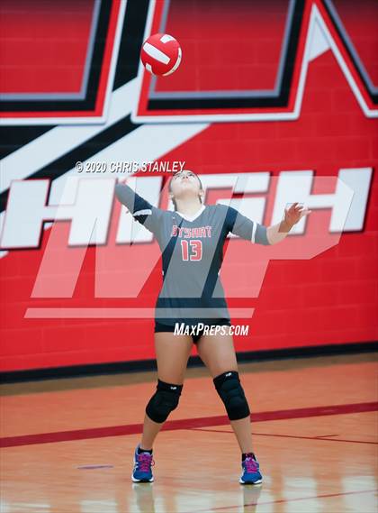 Thumbnail 1 in JV: Combs @ Dysart photogallery.