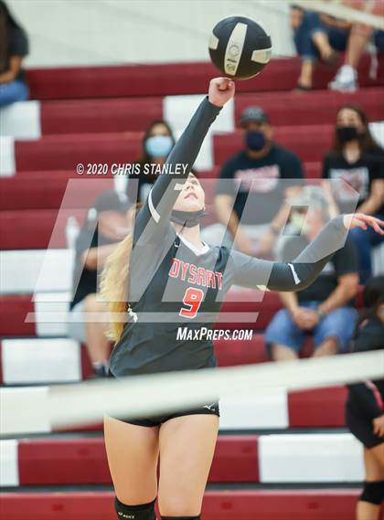 Thumbnail 2 in JV: Combs @ Dysart photogallery.