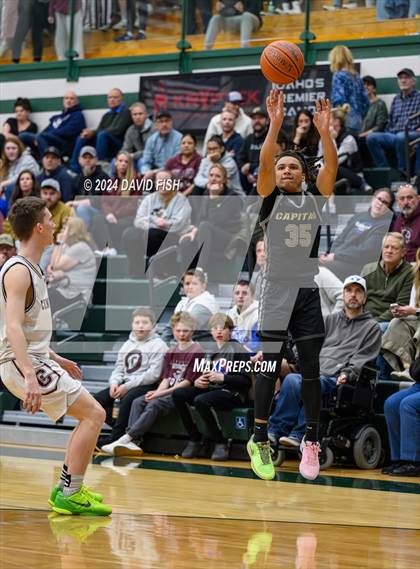 Thumbnail 1 in Capital vs. Centennial (IHSAA 5A District III Round 3) photogallery.