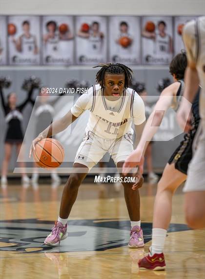 Thumbnail 2 in Capital vs. Centennial (IHSAA 5A District III Round 3) photogallery.