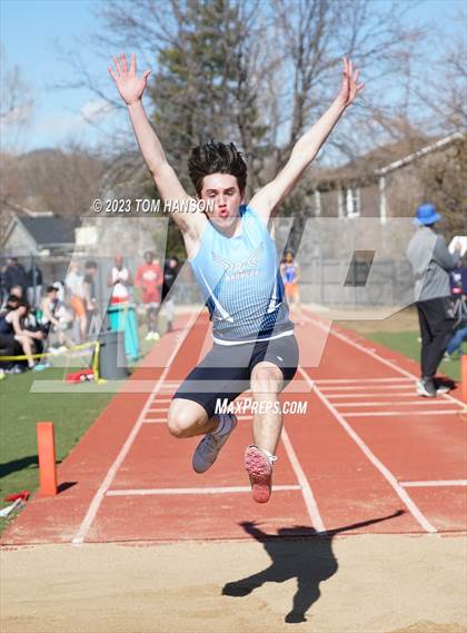 Thumbnail 1 in Altitude Running Invite (Field Events) photogallery.