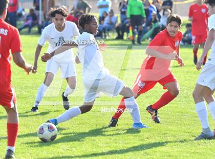 Thumbnail 3 in Equipo Academy vs Western (NIAA 3A Regional Playoff) photogallery.
