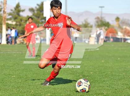 Thumbnail 2 in Equipo Academy vs Western (NIAA 3A Regional Playoff) photogallery.