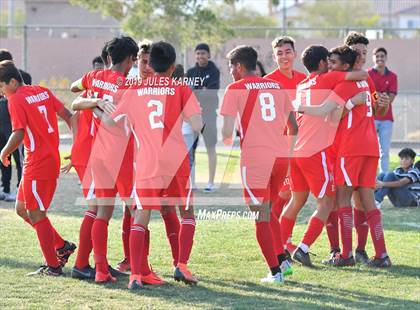 Thumbnail 3 in Equipo Academy vs Western (NIAA 3A Regional Playoff) photogallery.