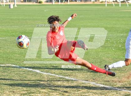 Thumbnail 2 in Equipo Academy vs Western (NIAA 3A Regional Playoff) photogallery.