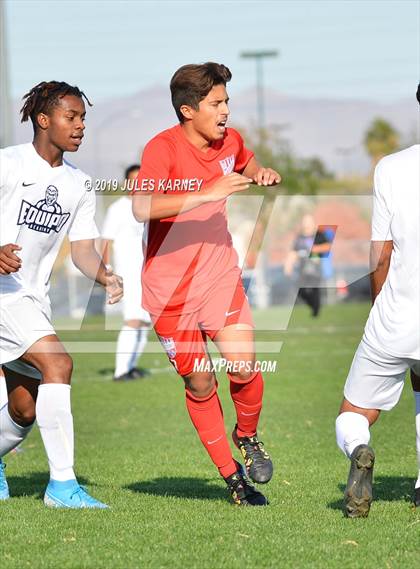 Thumbnail 2 in Equipo Academy vs Western (NIAA 3A Regional Playoff) photogallery.