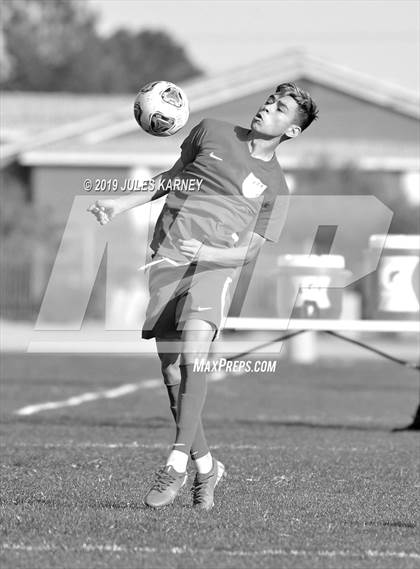 Thumbnail 2 in Equipo Academy vs Western (NIAA 3A Regional Playoff) photogallery.