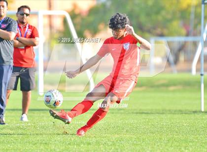 Thumbnail 2 in Equipo Academy vs Western (NIAA 3A Regional Playoff) photogallery.