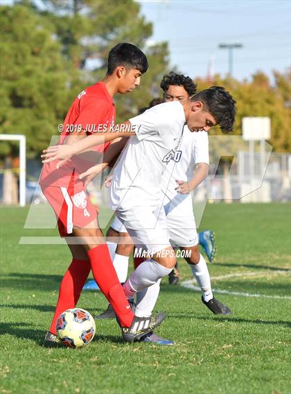 Thumbnail 3 in Equipo Academy vs Western (NIAA 3A Regional Playoff) photogallery.
