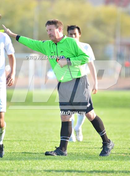 Thumbnail 1 in Equipo Academy vs Western (NIAA 3A Regional Playoff) photogallery.
