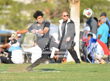 Thumbnail 1 in Equipo Academy vs Western (NIAA 3A Regional Playoff) photogallery.
