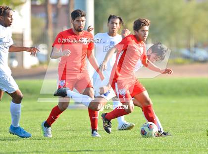 Thumbnail 3 in Equipo Academy vs Western (NIAA 3A Regional Playoff) photogallery.