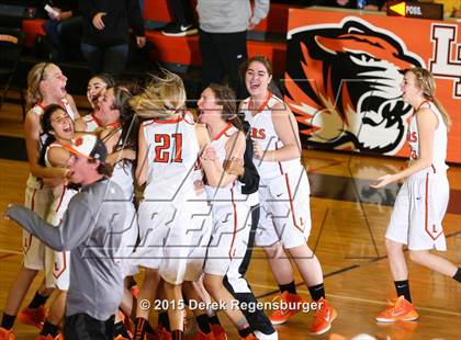 Thumbnail 1 in Lakewood vs Grandview (CHSAA 5A Sweet 16) photogallery.