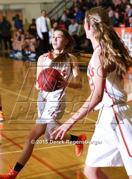 Thumbnail 1 in Lakewood vs Grandview (CHSAA 5A Sweet 16) photogallery.