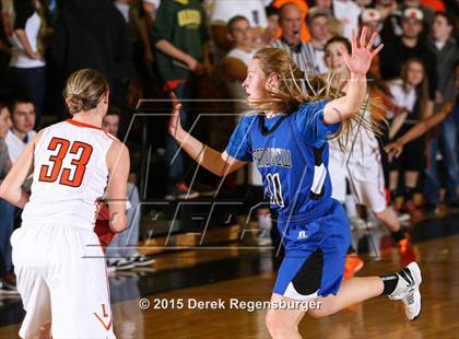 Thumbnail 1 in Lakewood vs Grandview (CHSAA 5A Sweet 16) photogallery.