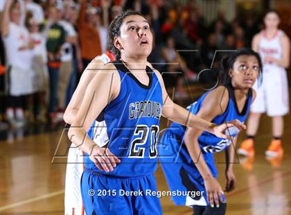 Thumbnail 3 in Lakewood vs Grandview (CHSAA 5A Sweet 16) photogallery.